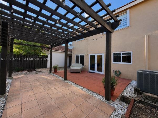 10002 SW 162nd Ct, Unincorporated Dade County, Florida 33196, image 2