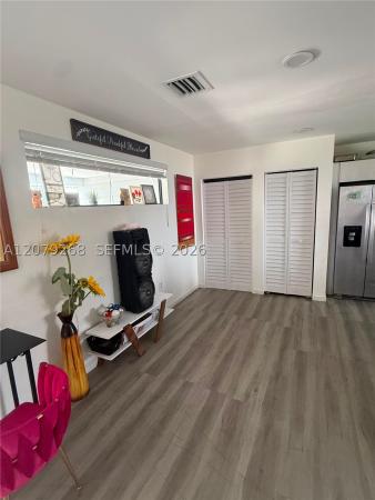 Alphaville, 916 NW 8th St #6, Florida City, Florida 33034, image 1