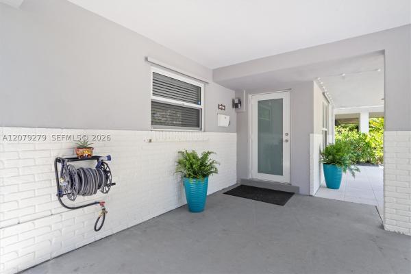 Central Oakland Park, 684 NE 35th St, Oakland Park, Florida 33334, image 3