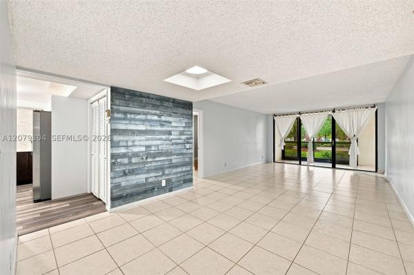 Country Club Village, 16325 Golf Club Rd #104, Weston, Florida 33326, image 2