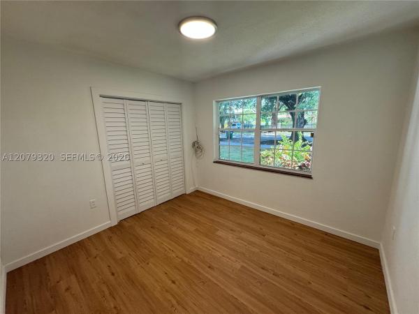 5765 SW 48th St, Unincorporated Dade County, Florida 33155, image 3