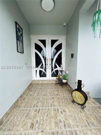 4939 SW 143rd Ave, Unincorporated Dade County, Florida 33175, image 2