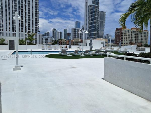 1800 Biscayne Plaza, 275 NE 18th St #1704, Miami, Florida 33132, image 3