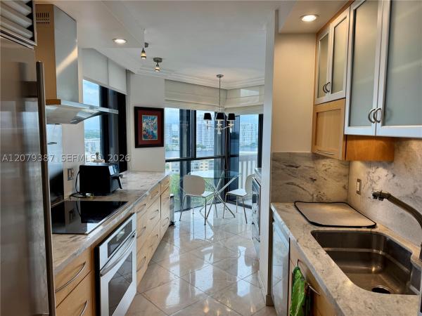 1000 Island Boulevard, 1000 W Island Blvd #1510, Aventura, Florida 33160, image 2