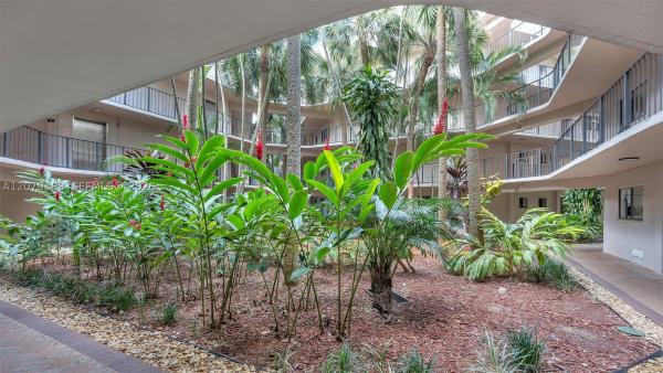 8500 SW 133rd Avenue Rd #302, Unincorporated Dade County, Florida 33183, image 3