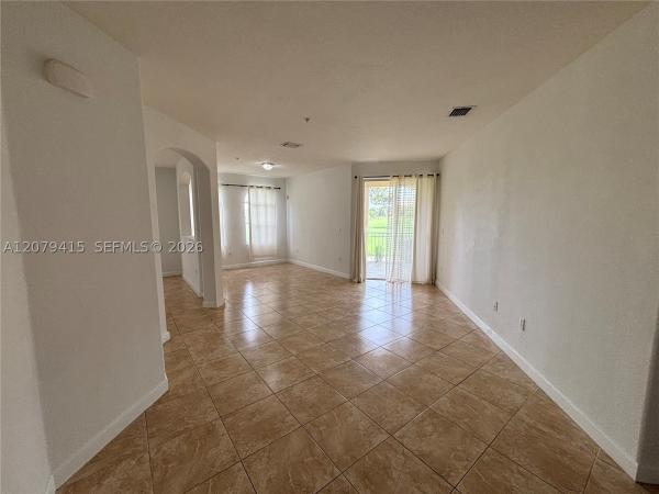 10132 NW 7th St #102, Unincorporated Dade County, Florida 33172, image 2