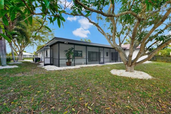 Lakeview, 3352 Lakeview Blvd, Delray Beach, Florida 33445, image 2