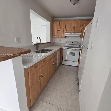 9678 Fontainebleau Blvd #111, Unincorporated Dade County, Florida 33172, image 1