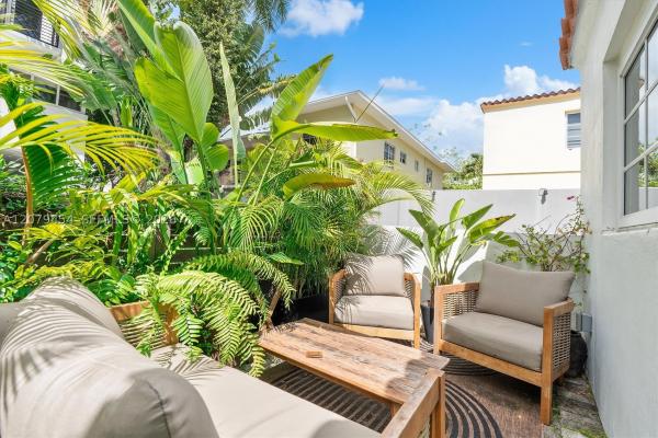 Lenox Villas, 1024 Lenox Ave #1, Miami Beach, Florida 33139, image 2