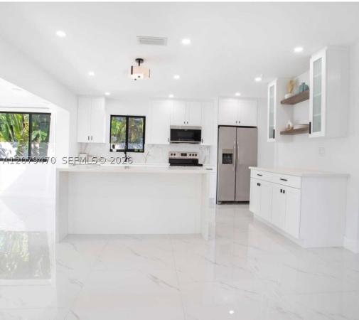 Boulevard Heights, 7710 Johnson St, Pembroke Pines, Florida 33024, image 2