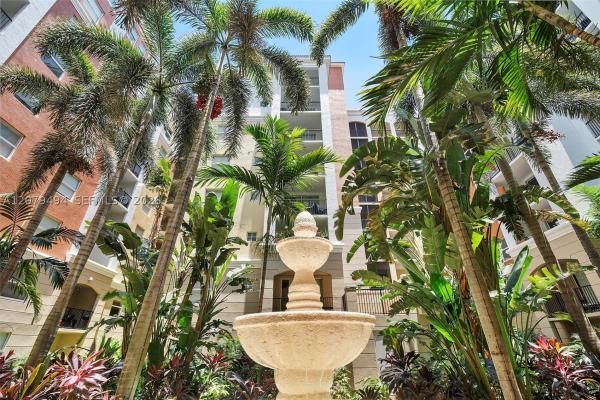 Porto Bellagio, 17150 N Bay Rd #2619, Sunny Isles Beach, Florida 33160, image 2