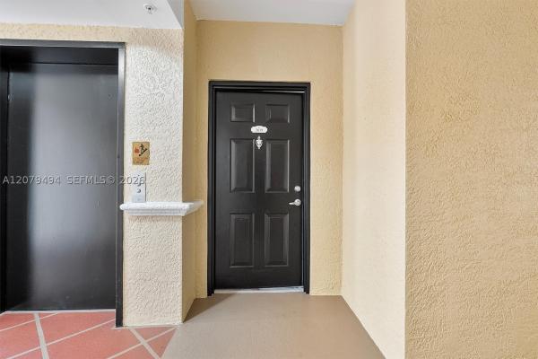 Porto Bellagio, 17150 N Bay Rd #2619, Sunny Isles Beach, Florida 33160, image 3