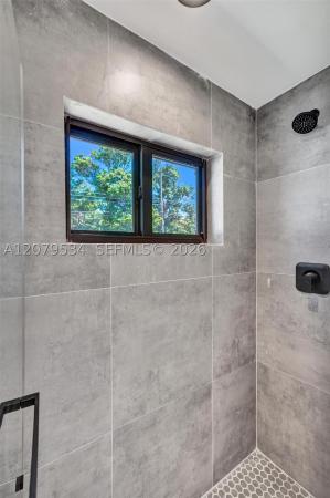 Fulford By The Sea, 2255 NE 173rd St, North Miami Beach, Florida 33160, image 2