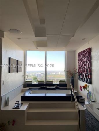 One Island Place, 3802 NE 207th St #2802, Aventura, Florida 33180, image 2