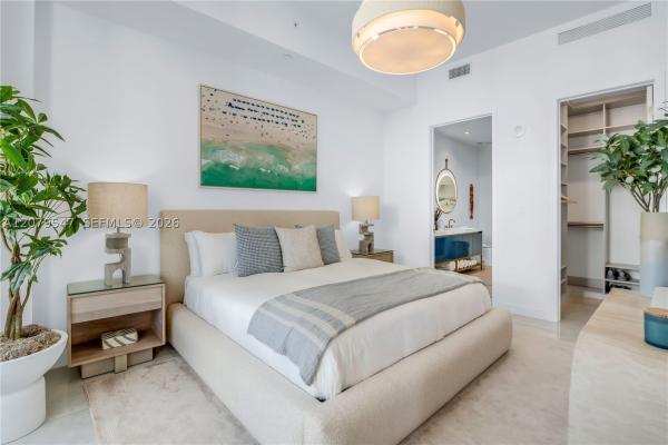 2655 S Bayshore Dr #1406, Miami, Florida 33133, image 2