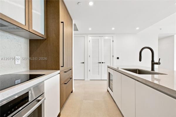 2200 Brickell, 2200 Brickell Ave #413, Miami, Florida 33129, image 3