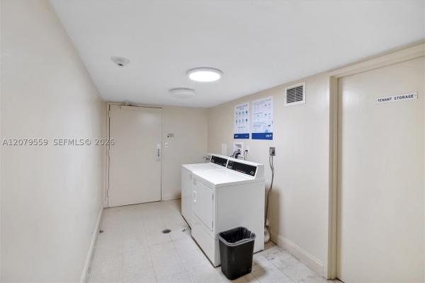 Oceanside Plaza, 5555 Collins Ave #14B, Miami Beach, Florida 33140, image 3