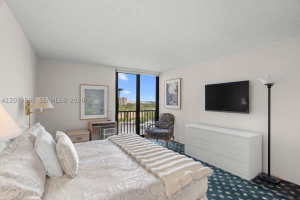Turnberry Isle South, 19667 W Turnberry Way #15-G, Aventura, Florida 33180, image 1