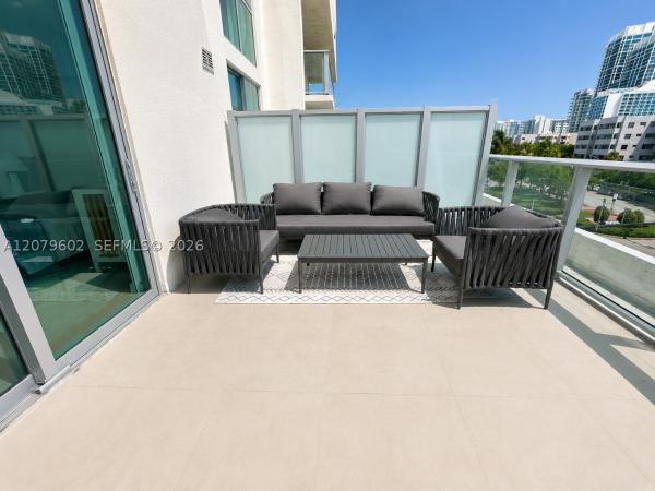Peloro, 6620 Indian Creek Dr #418, Miami Beach, Florida 33141, image 3