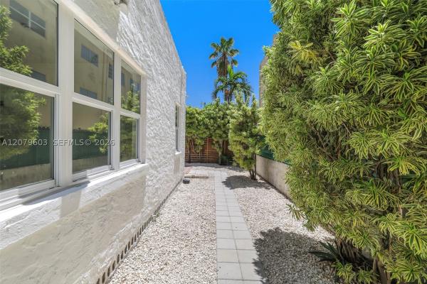 Griffing Biscayne Park Estates, 340 NE 125th St, North Miami, Florida 33161, image 1