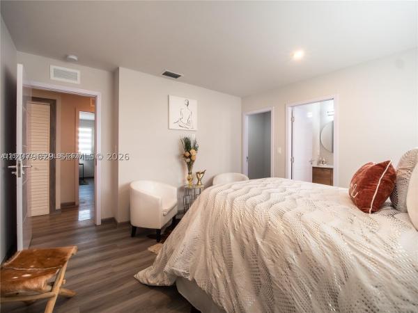 954 NW 8th St #2, Florida City, Florida 33034, image 3