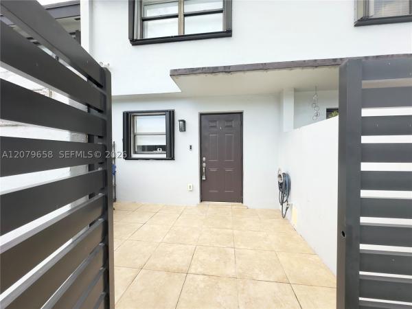 8010 SW 152nd Ave #211, Unincorporated Dade County, Florida 33193, image 1