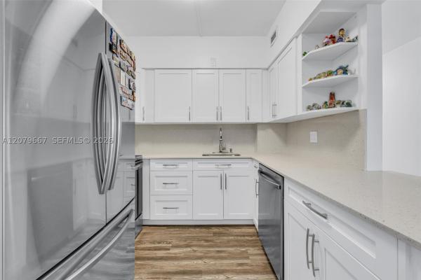 Parkview Point, 7441 Wayne Ave #15I, Miami Beach, Florida 33141, image 3