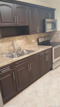 North Miami Beach, Florida 33162, image 1