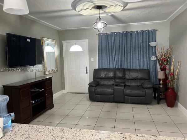 Victory Heights, 337 Phippen Waiters Rd #1-2, Dania Beach, Florida 33004, image 3