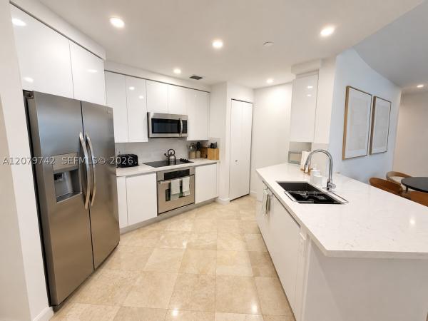 Resort Villa, 705 Crandon Blvd #506, Key Biscayne, Florida 33149, image 1