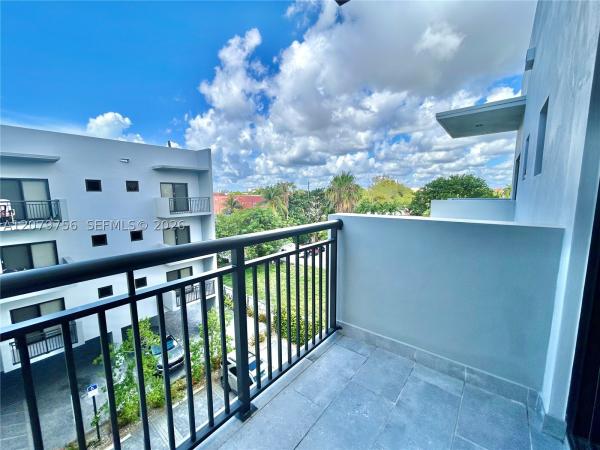 836 SW 2nd St #401, Miami, Florida 33130, image 1