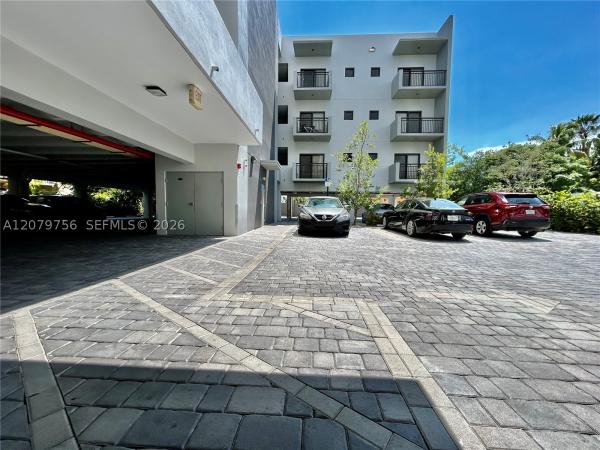 836 SW 2nd St #401, Miami, Florida 33130, image 3