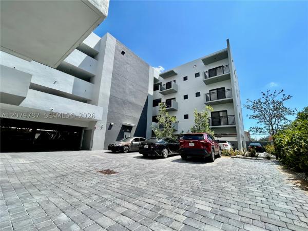 836 SW 2nd St #404, Miami, Florida 33130, image 3