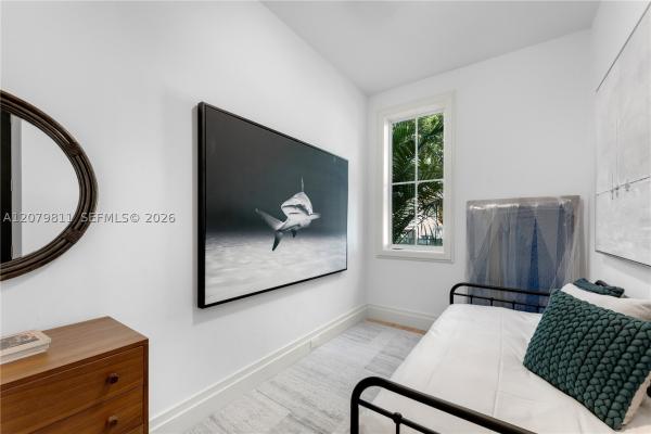 Tropical Isle Homes, 544 Warren Ln, Key Biscayne, Florida 33149, image 3