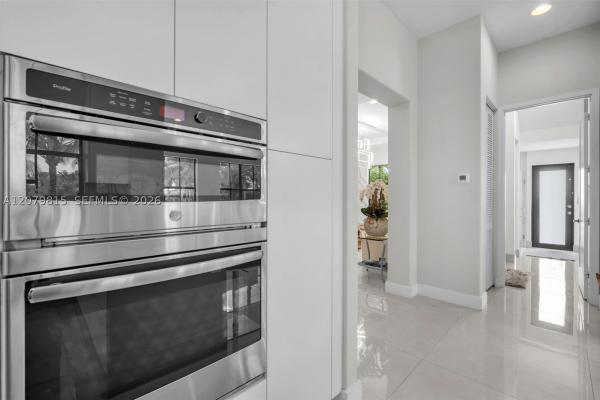 Chateaux At MiraLago, 8840 Waterview Ter, Parkland, Florida 33076, image 3