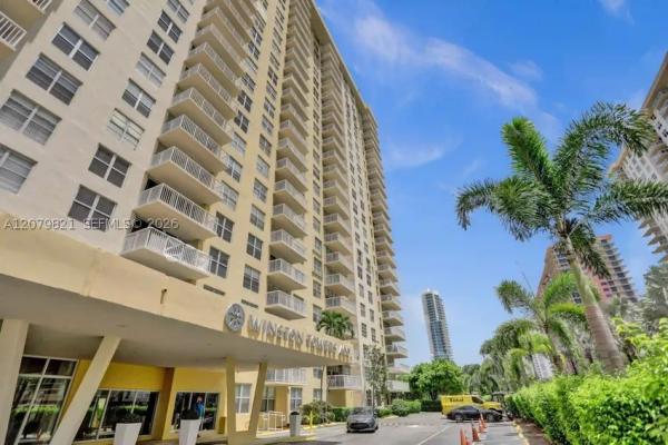 Winston Towers 400, 231 174th St #1215, Sunny Isles Beach, Florida 33160, image 3