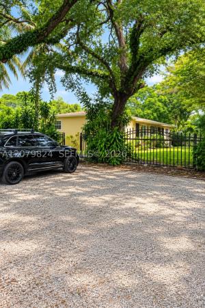 1421 NE 148th St #2, Unincorporated Dade County, Florida 33161, image 1