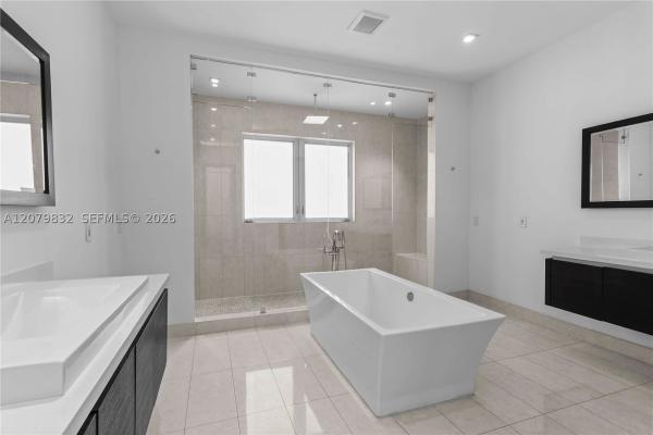 Oasis Park Square At Doral, 8249 NW 34th Dr, Doral, Florida 33122, image 3