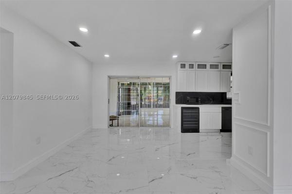 860 NW 207th St, Miami Gardens, Florida 33169, image 3