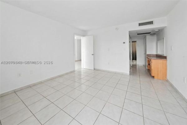 Ocean Park, 6450 Collins Ave #205, Miami Beach, Florida 33141, image 3
