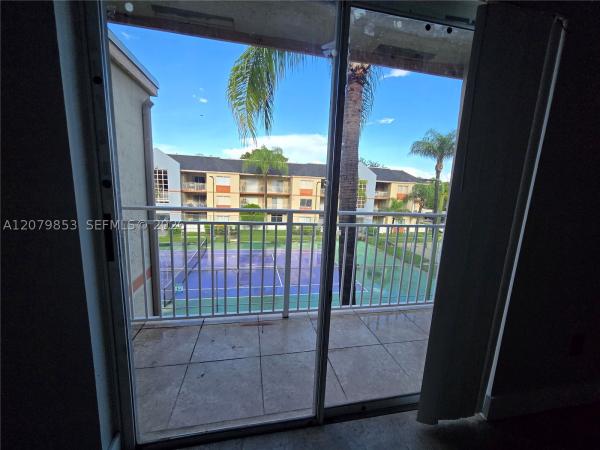 18860 NW 57th Ave #305, Hialeah, Florida 33015, image 1