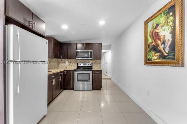Cutler Ridge, 9741 Bahama Dr, Cutler Bay, Florida 33189, image 3