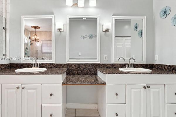 Royal Oaks, Miami Lakes, Florida 33016, image 2