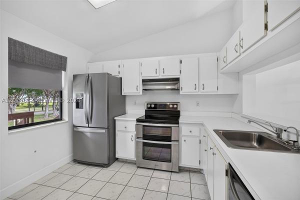 4626 E Lucerne Lakes Blvd E #202, Lake Worth, Florida 33467, image 1