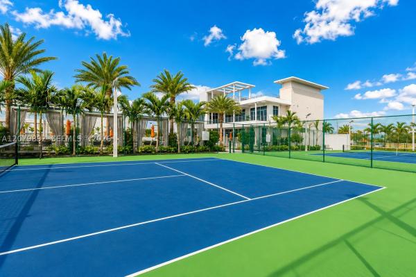 Landmark At Doral, 6416 NW 102nd Ct #302, Doral, Florida 33178, image 2