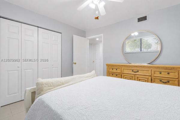 El Pueblo De Vera, 5825 W 25th Ct #212, Hialeah, Florida 33016, image 1