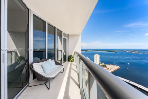 Icon Brickell Tower 2, 495 Brickell Ave #4709, Miami, Florida 33131, image 3
