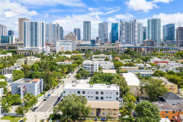 526 SW 2nd St #1, Miami, Florida 33130, image 1