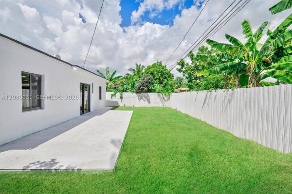 335 NW 108th St, Unincorporated Dade County, Florida 33168, image 3