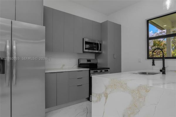 Cape Coral Residential, 2035 NE 9th Ave, Cape Coral, Florida 33909, image 3